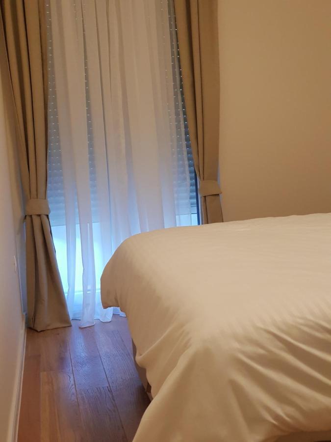 Apartman Vivo City Central بودغوريتْسا المظهر الخارجي الصورة