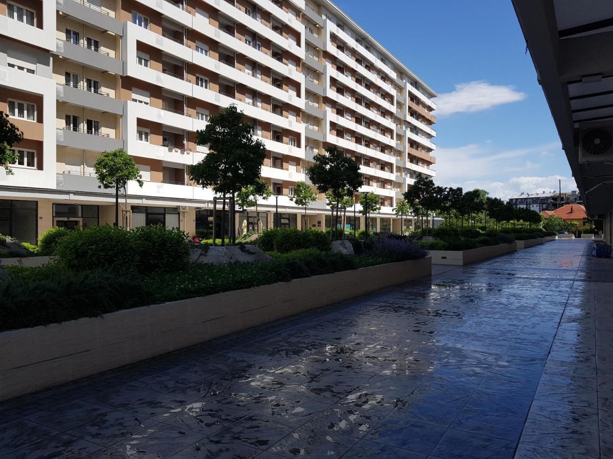Apartman Vivo City Central بودغوريتْسا المظهر الخارجي الصورة
